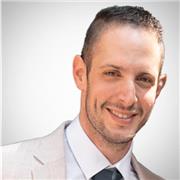 Profesor de Ciencias (Biología, Química y Matemáticas), así como de Inteligencia Artificial para todas las edades. Flexibilidad.